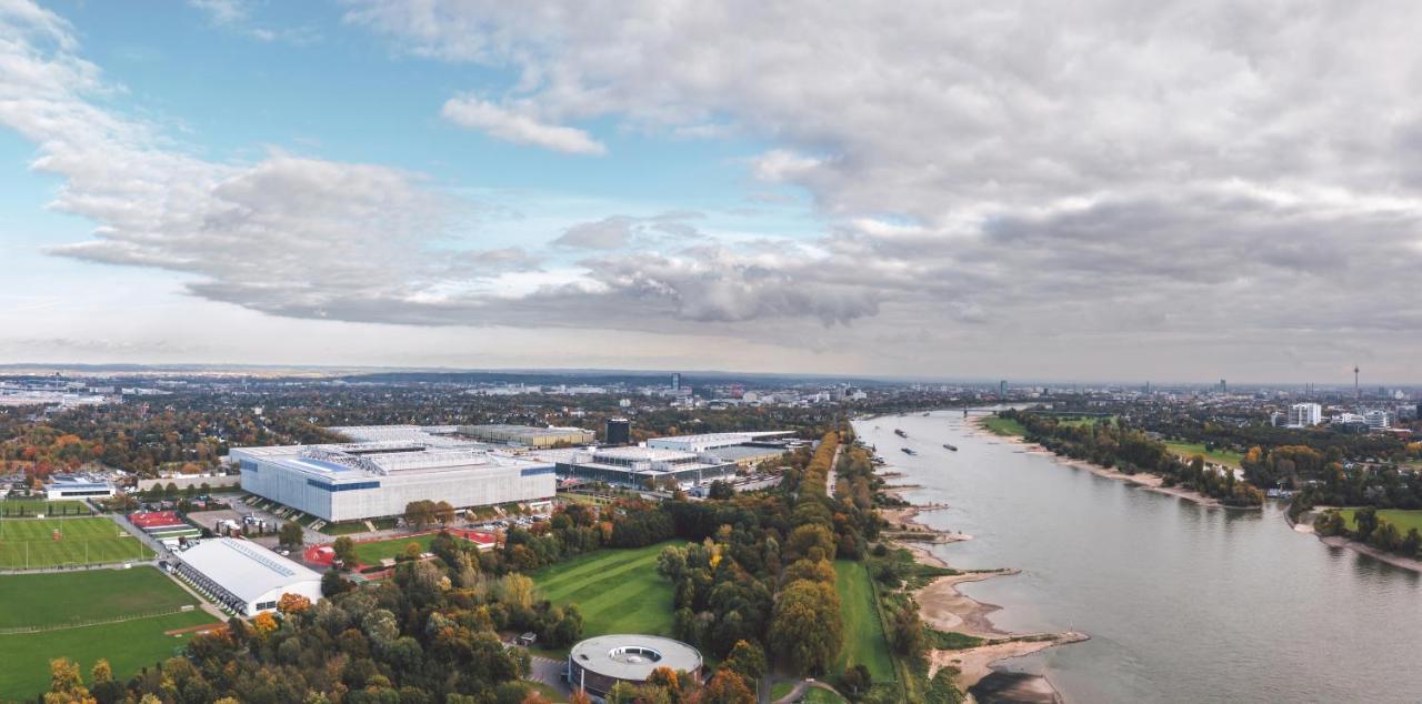 Duesseldorf-lohausen Appartement *