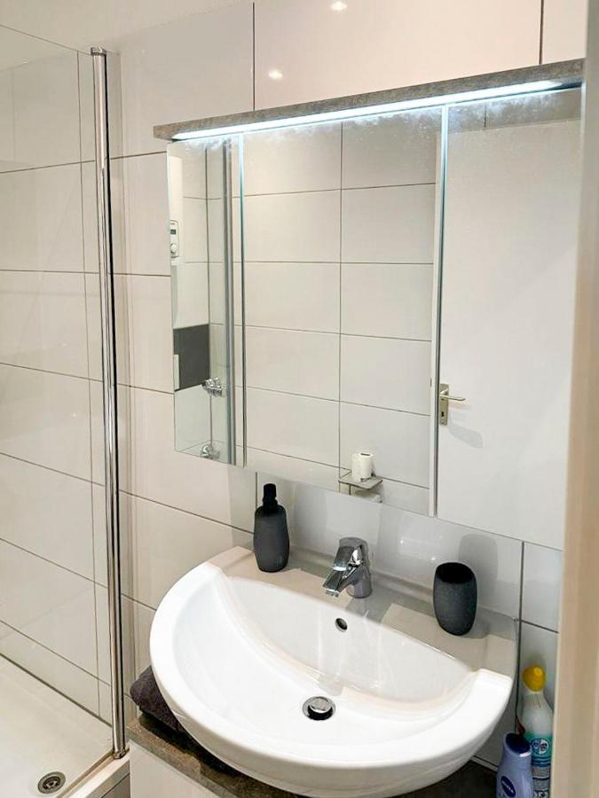 Duesseldorf-lohausen Apartment *